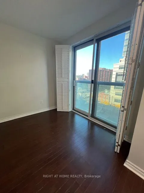 168 Simcoe Street, #1019