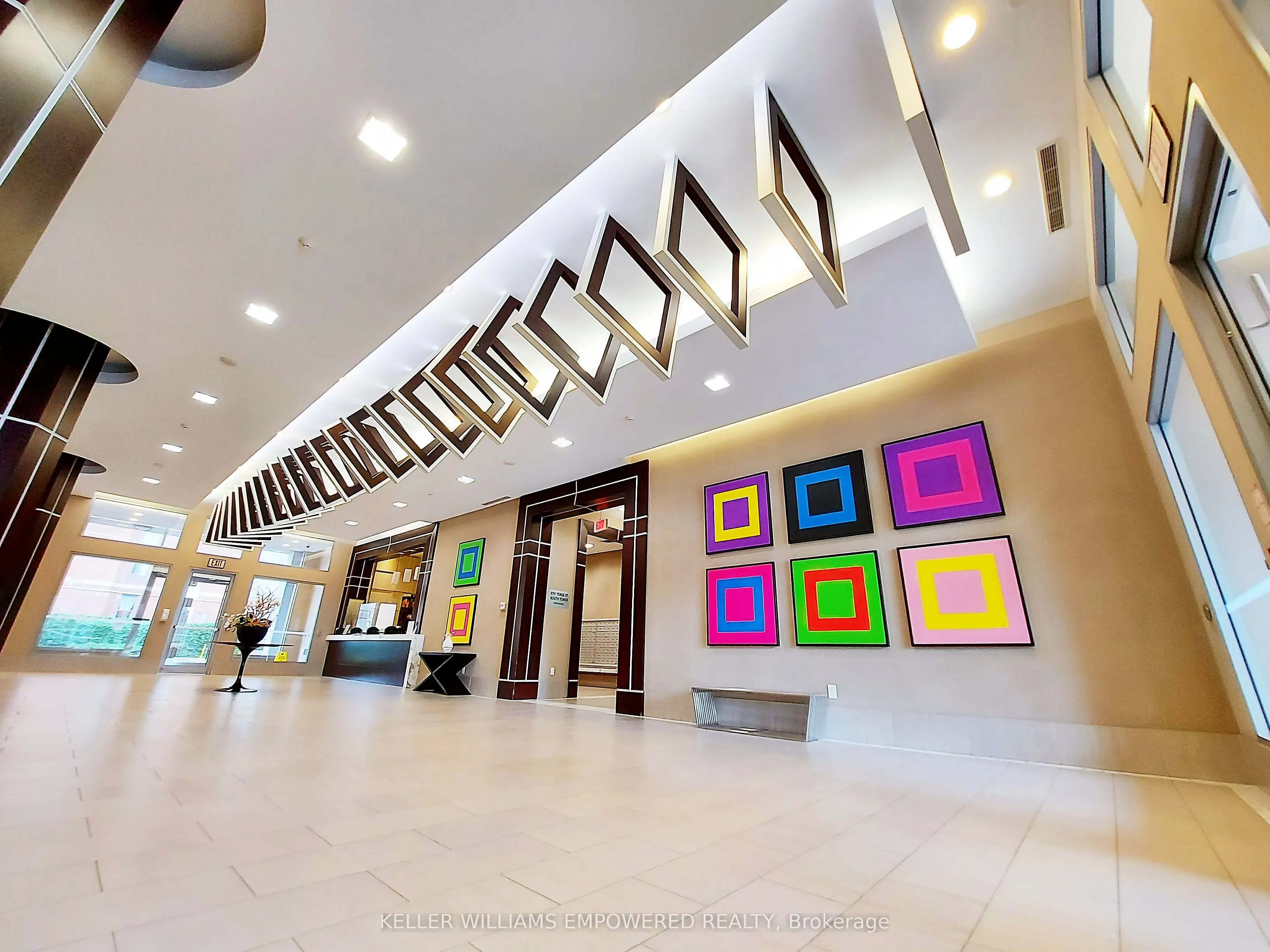 5793 Yonge Street, #803