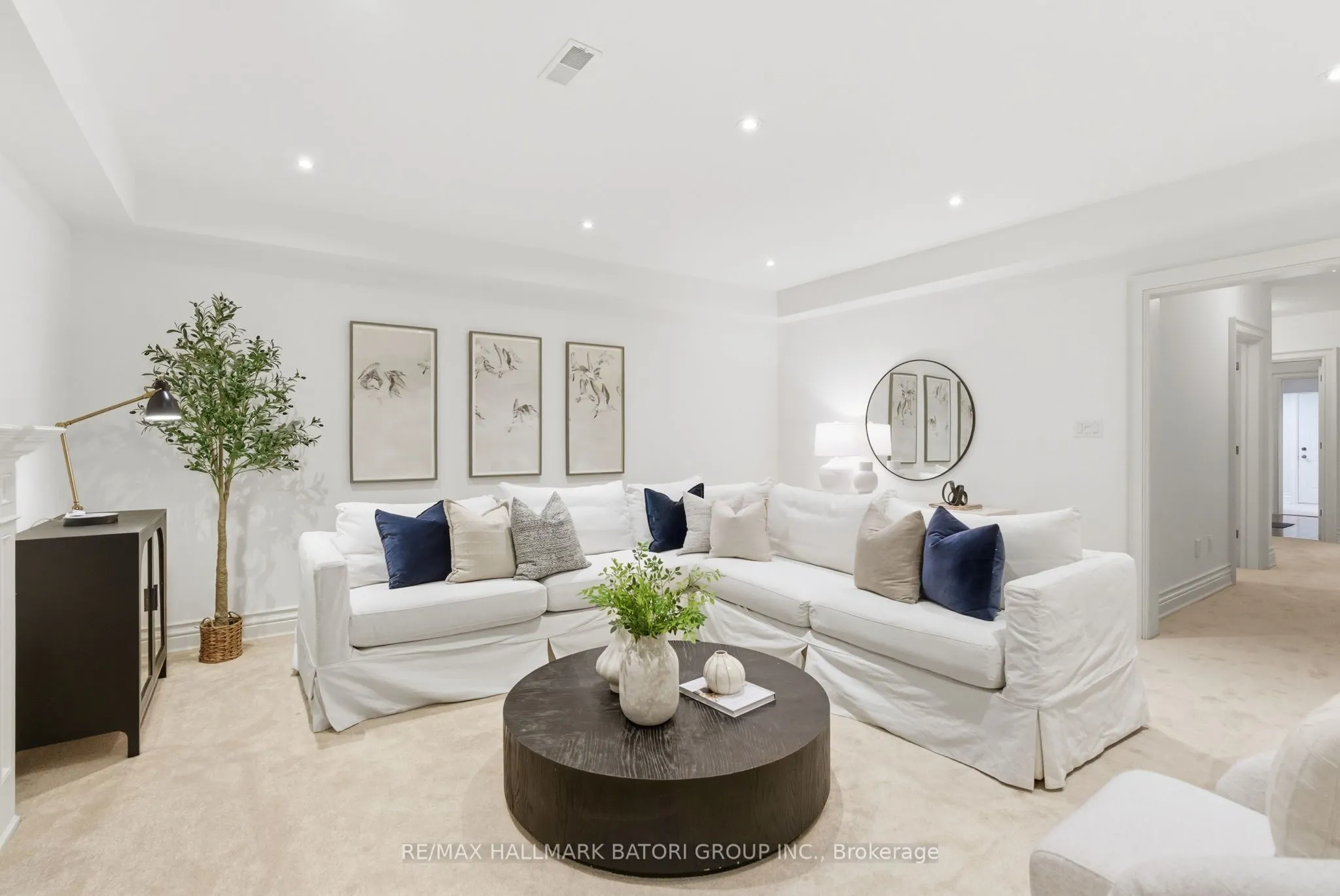 80 Macpherson Avenue