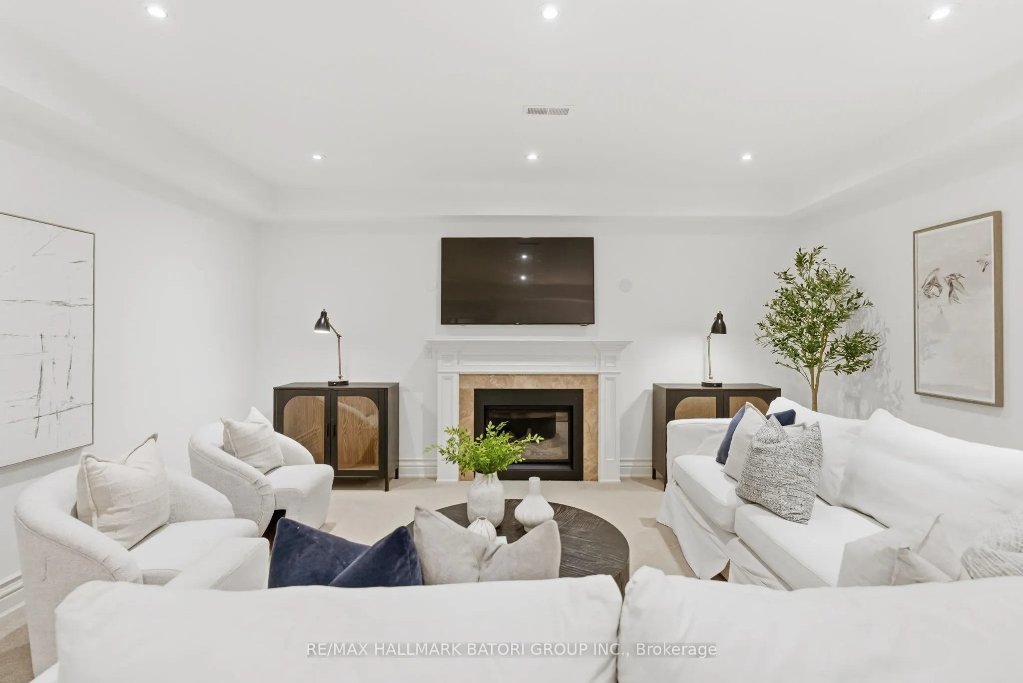 80 Macpherson Avenue