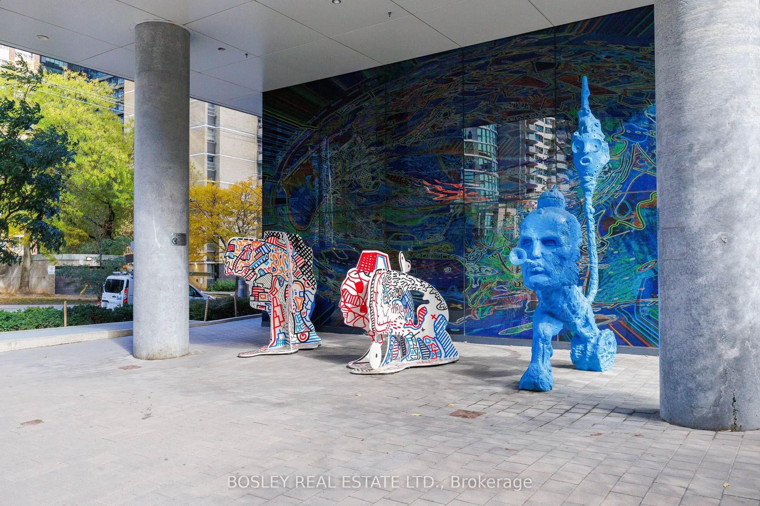 185 Roehampton Avenue, #2112