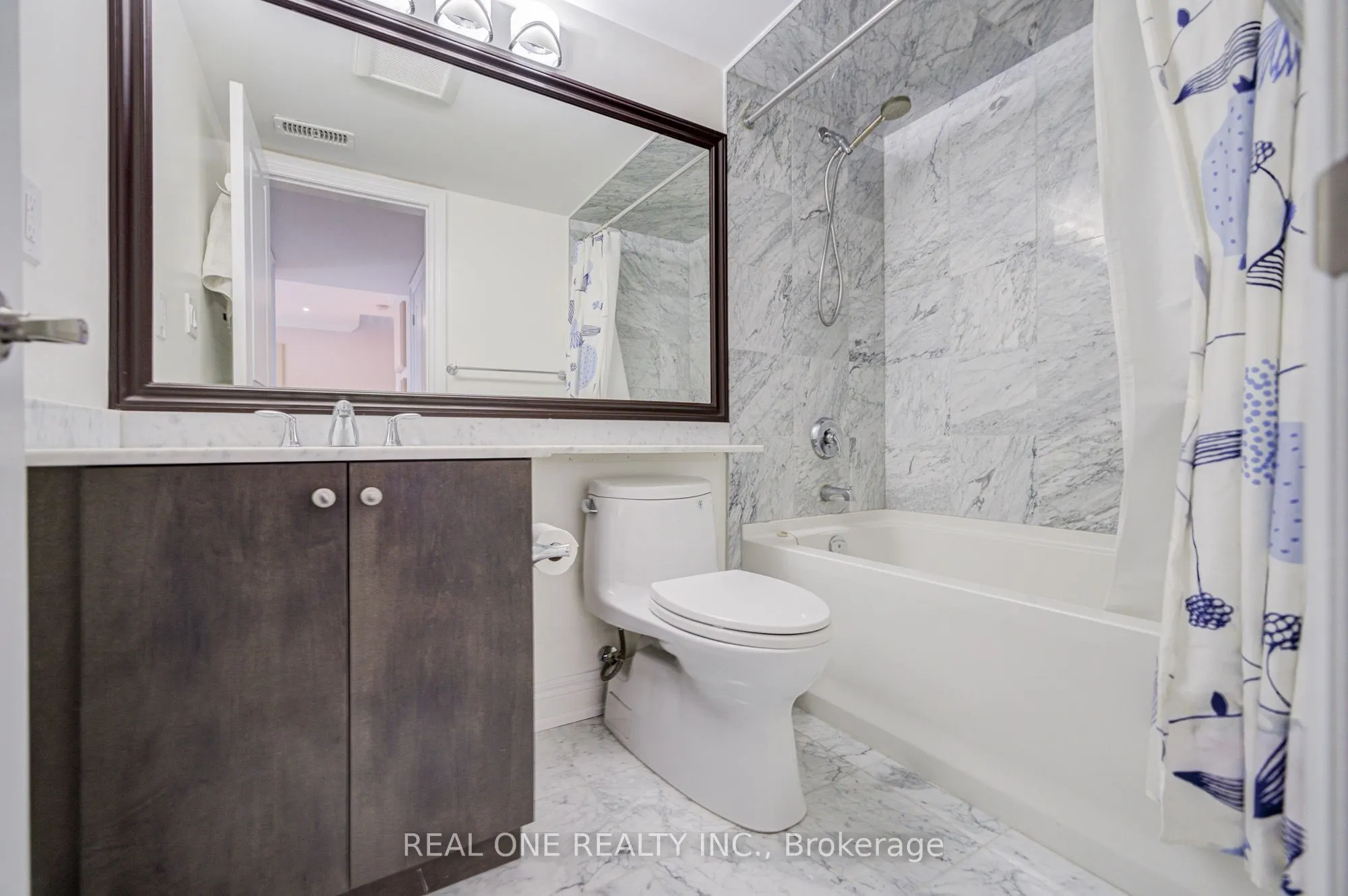 71 Bloorview Place, #19