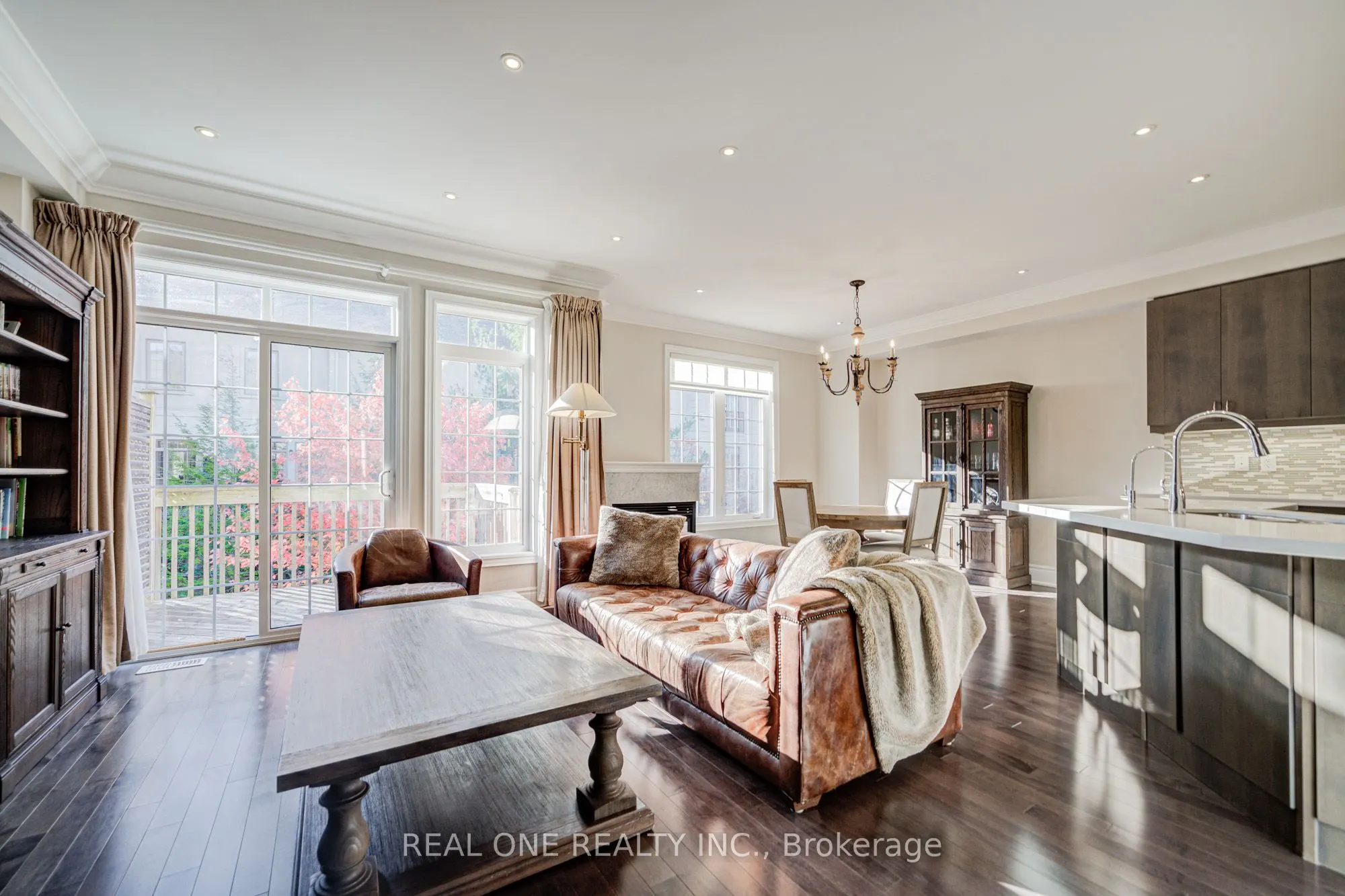 71 Bloorview Place, #19