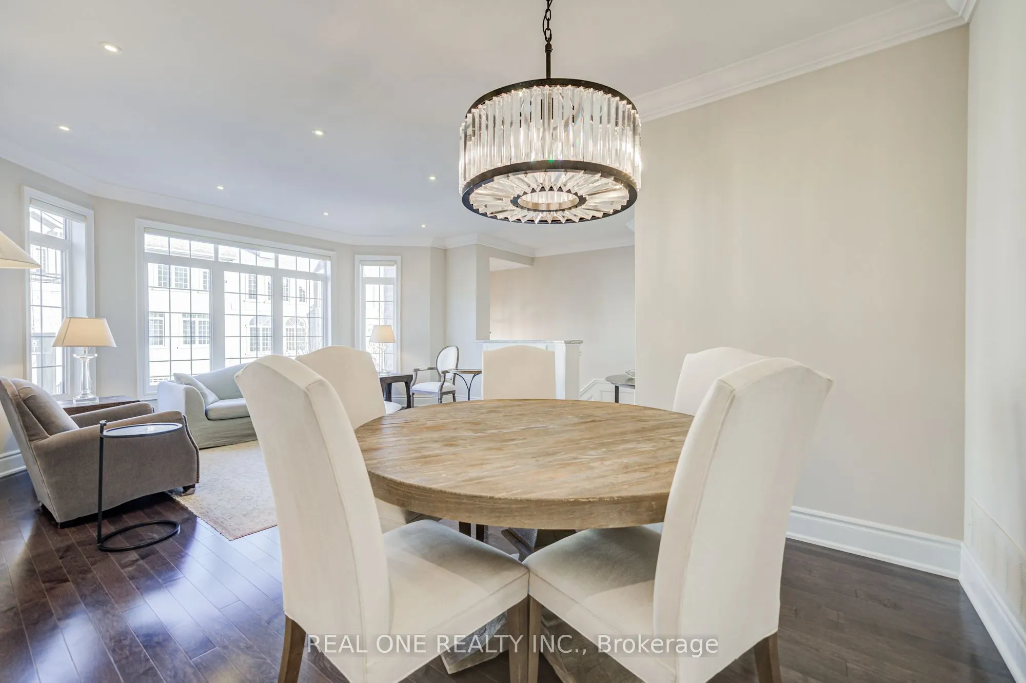 71 Bloorview Place, #19