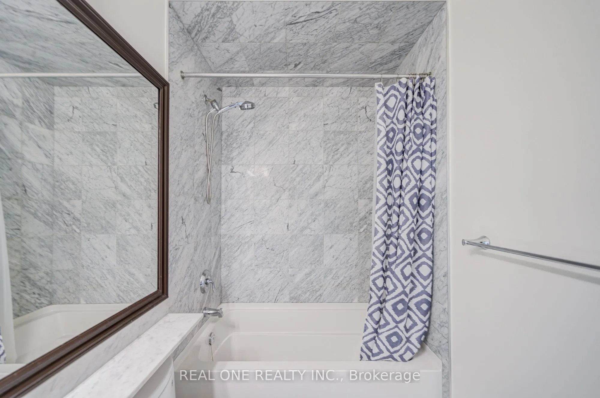 71 Bloorview Place, #19