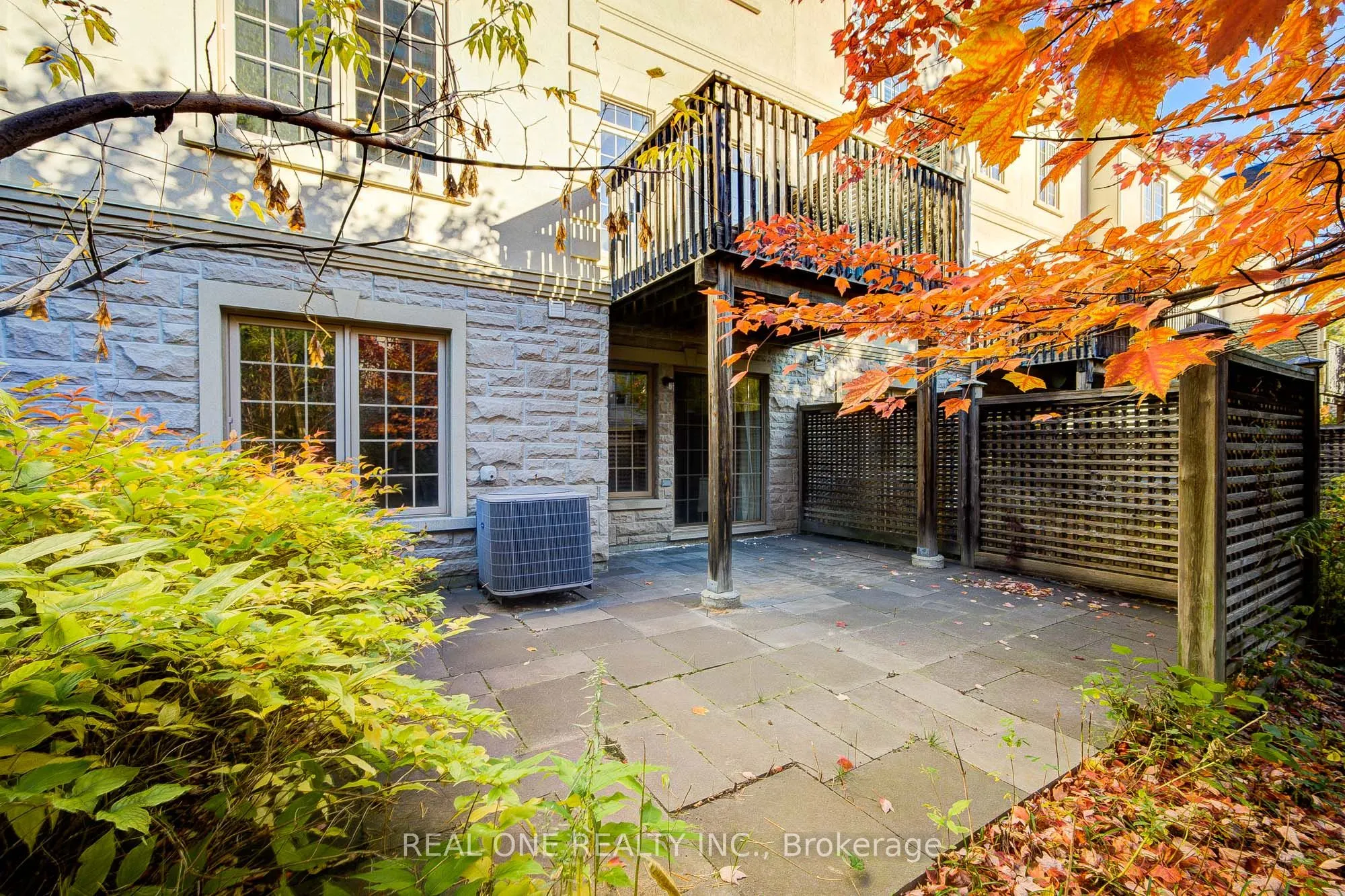 71 Bloorview Place, #19
