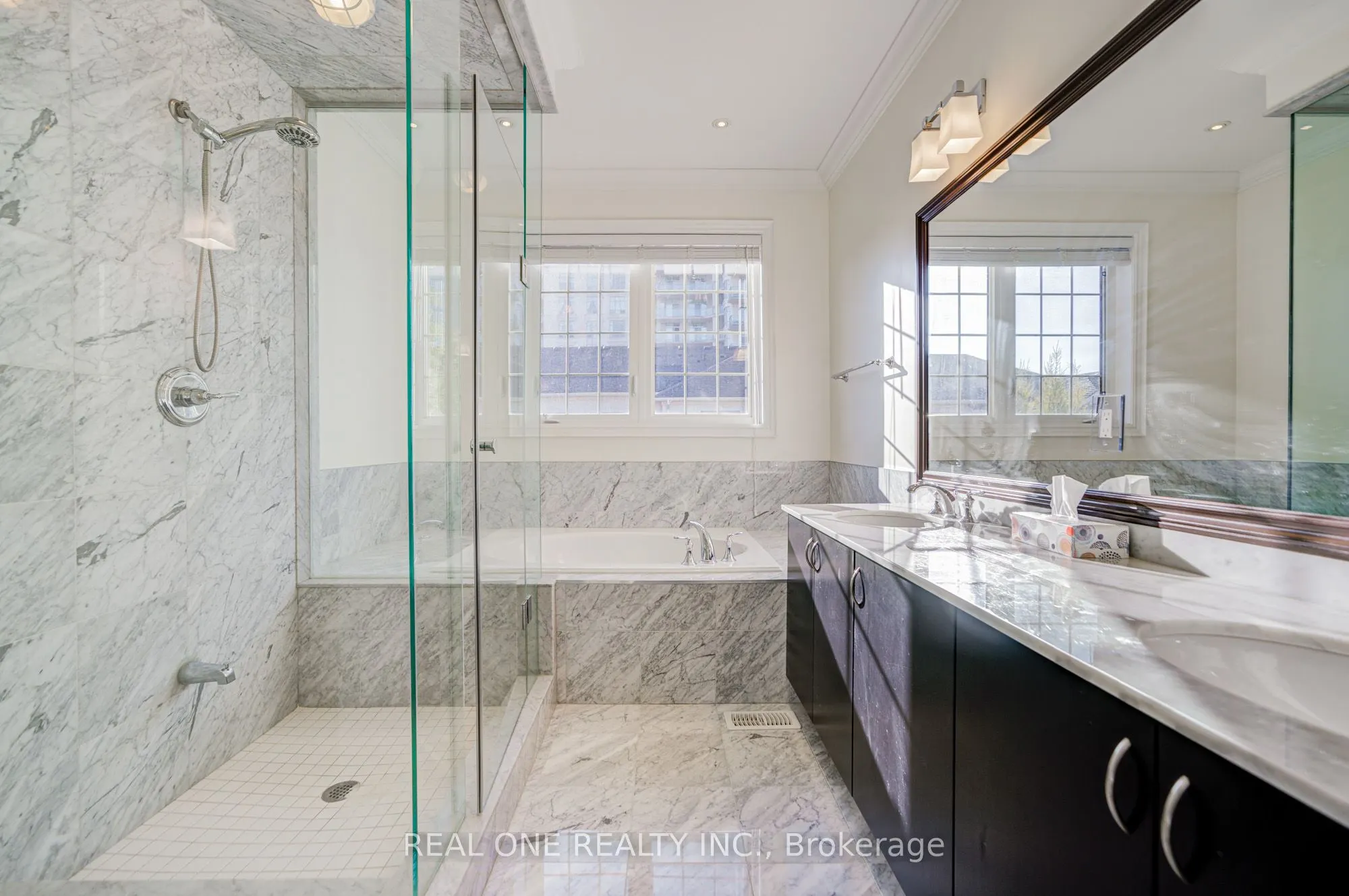 71 Bloorview Place, #19