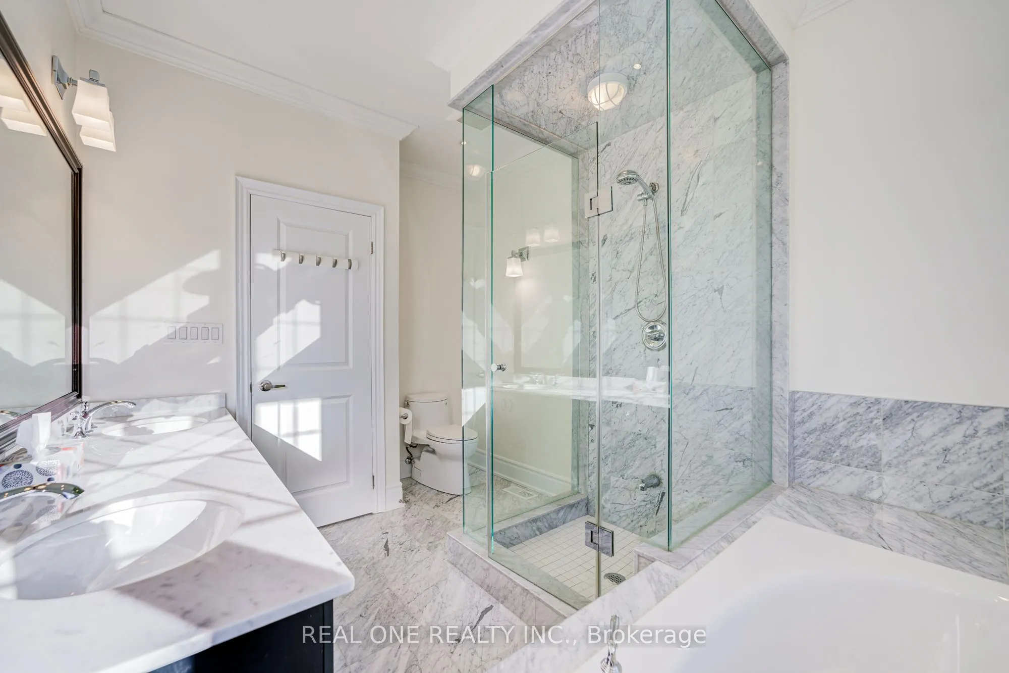 71 Bloorview Place, #19