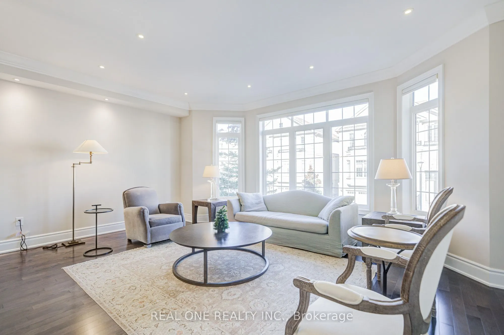 71 Bloorview Place, #19