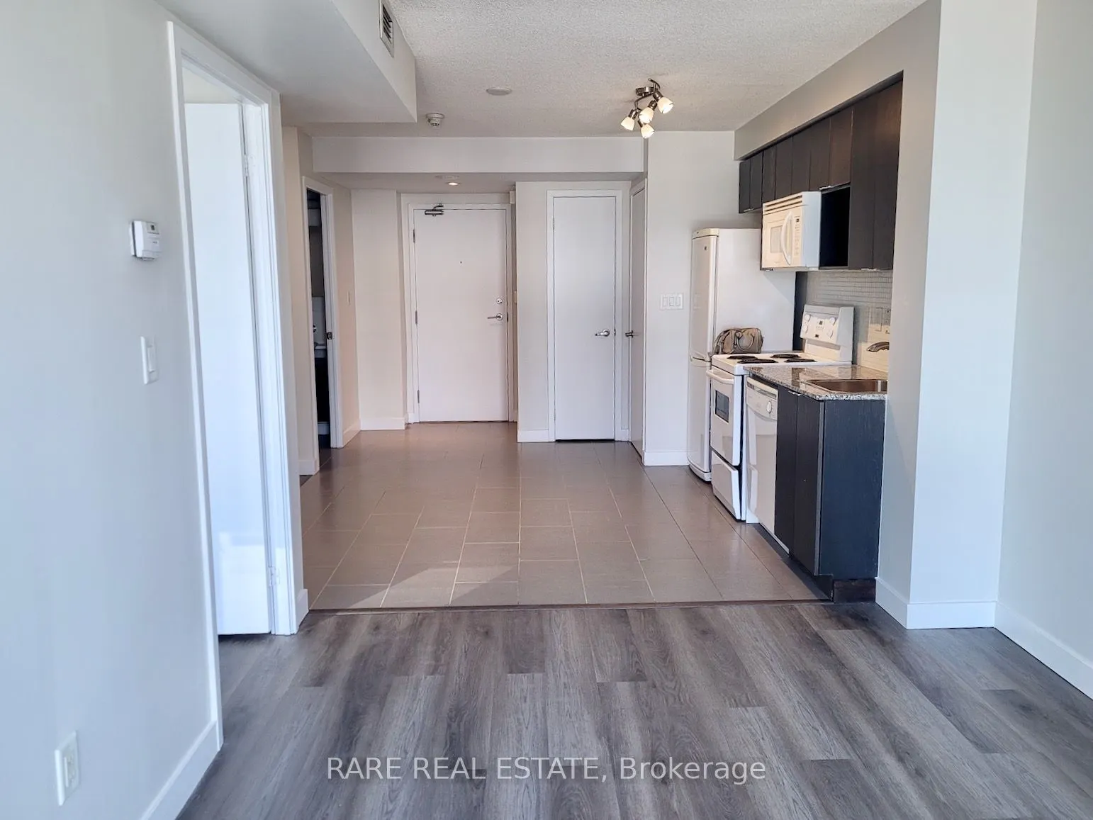 15 Fort York Boulevard, #2008