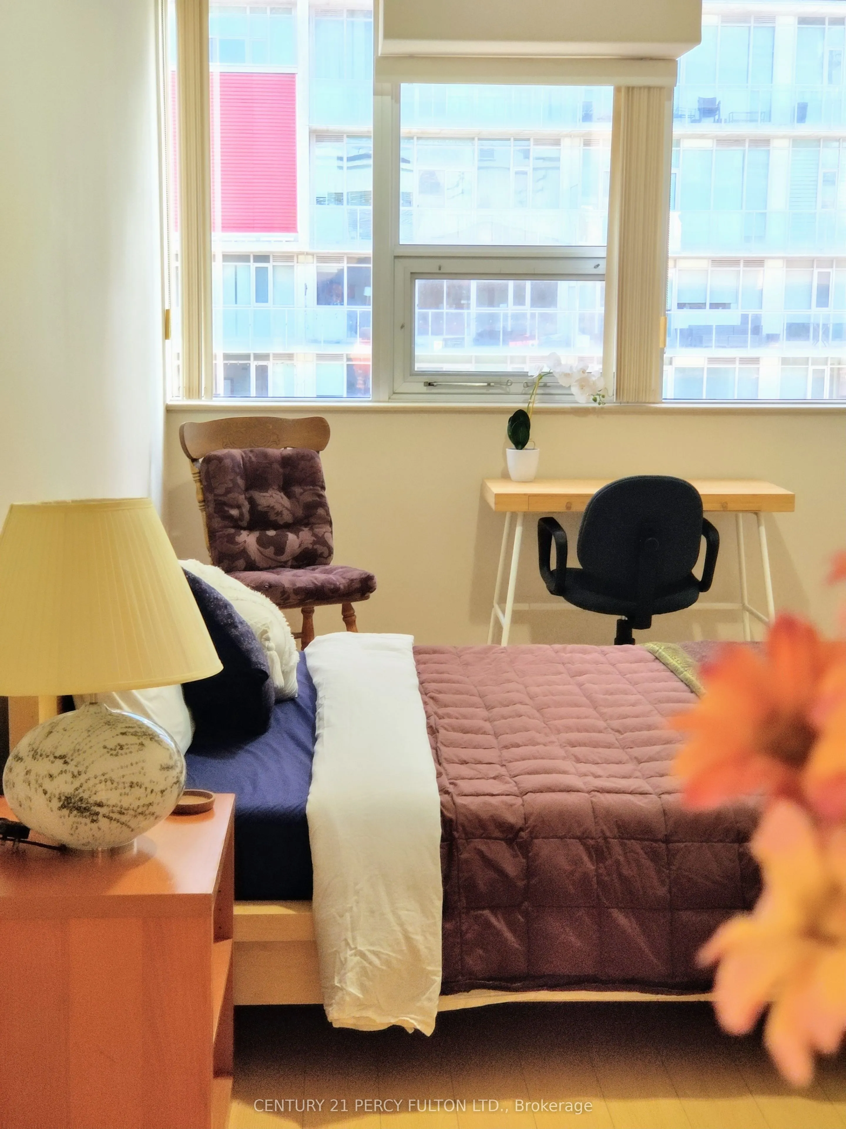 393 King Street W, #1204