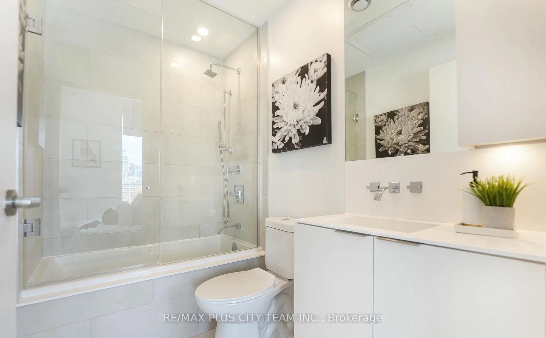 12 Bonnycastle Street, #504