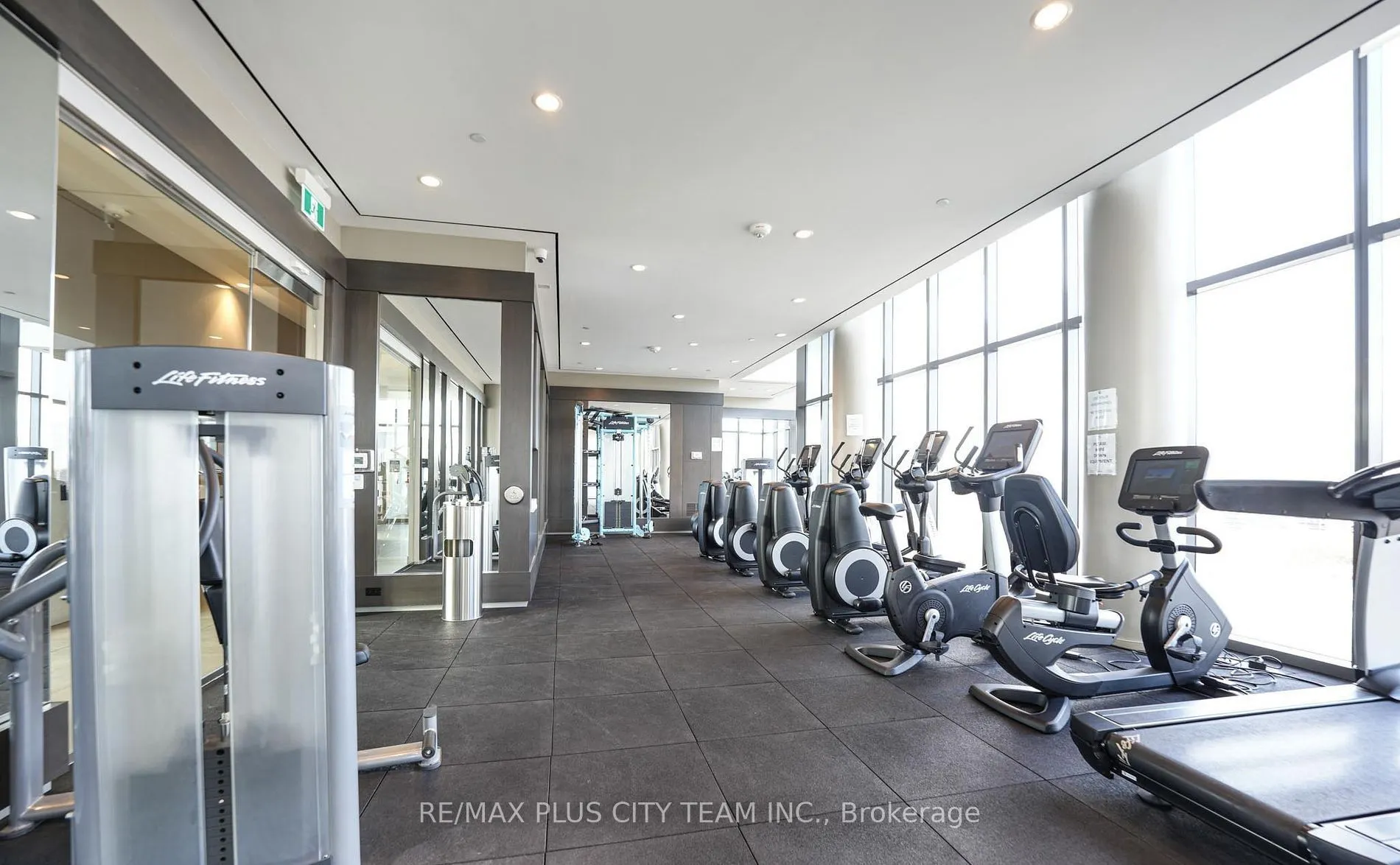 12 Bonnycastle Street, #504