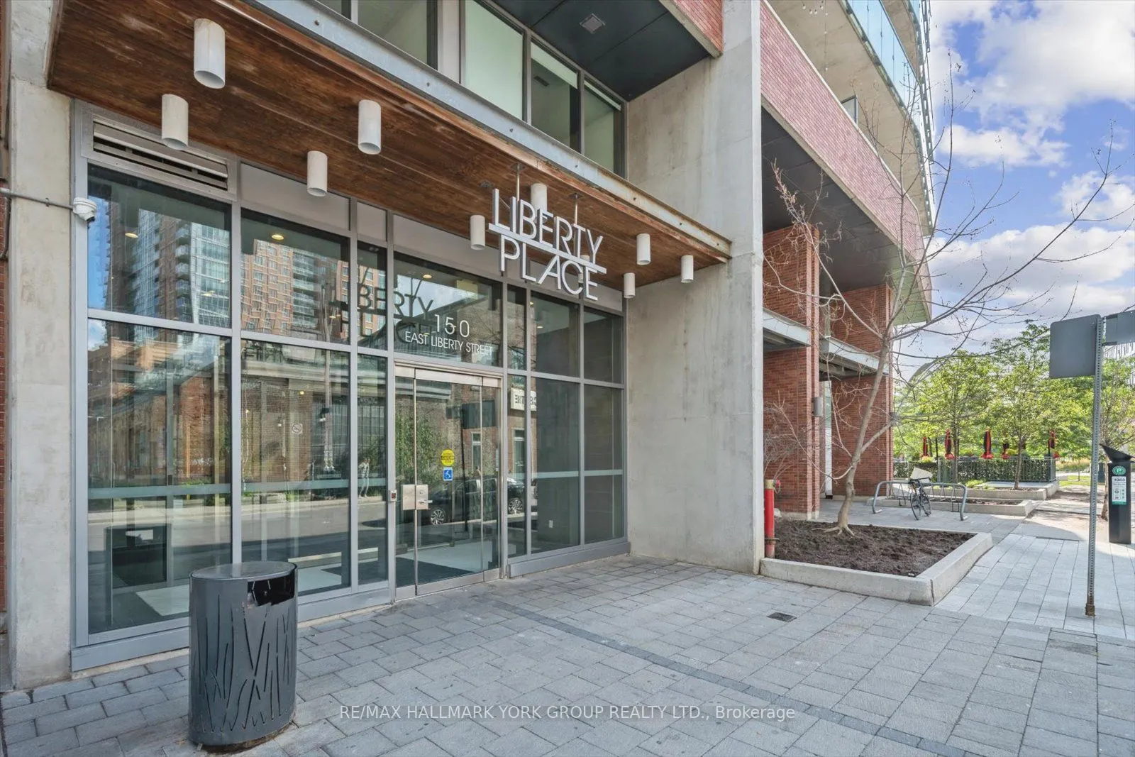 150 East Liberty Street, #1113