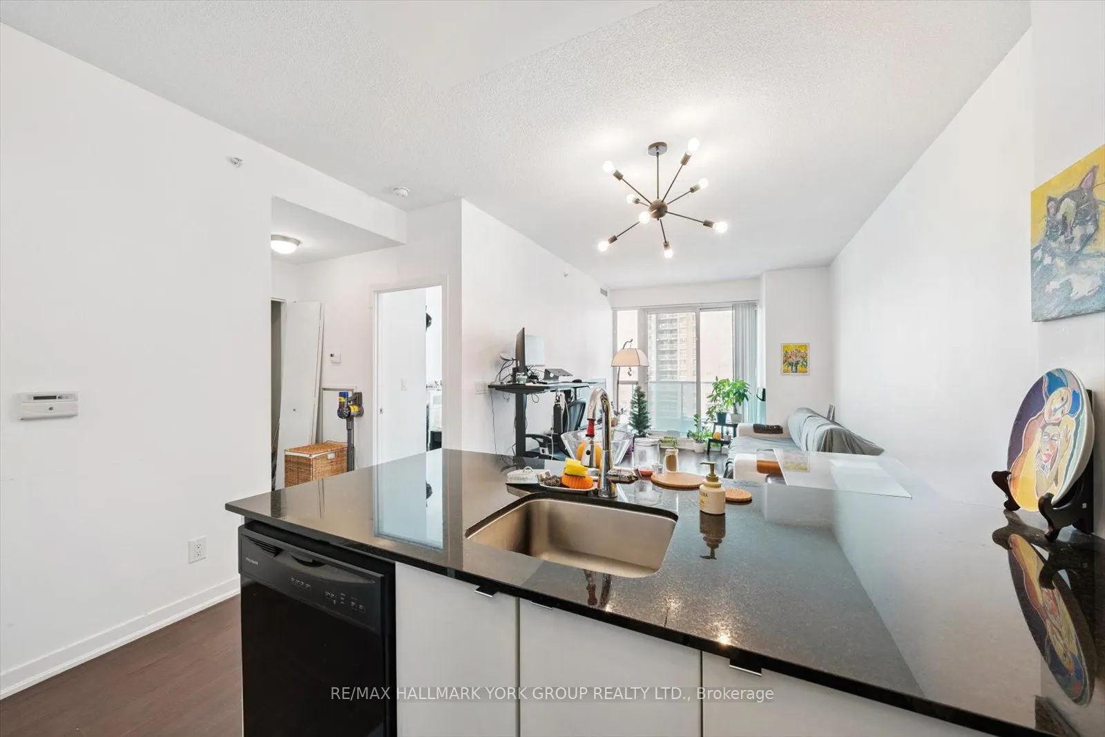 150 East Liberty Street, #1113