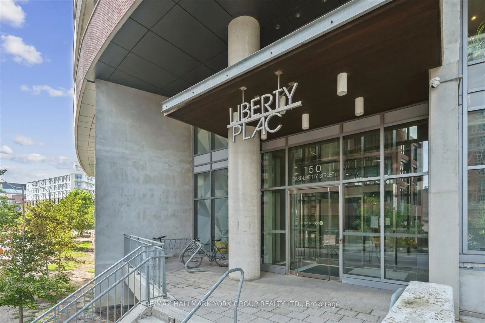 150 East Liberty Street, #1113