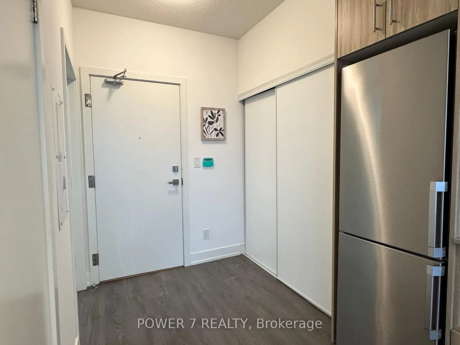 180 Fairview Mall Drive, #1705