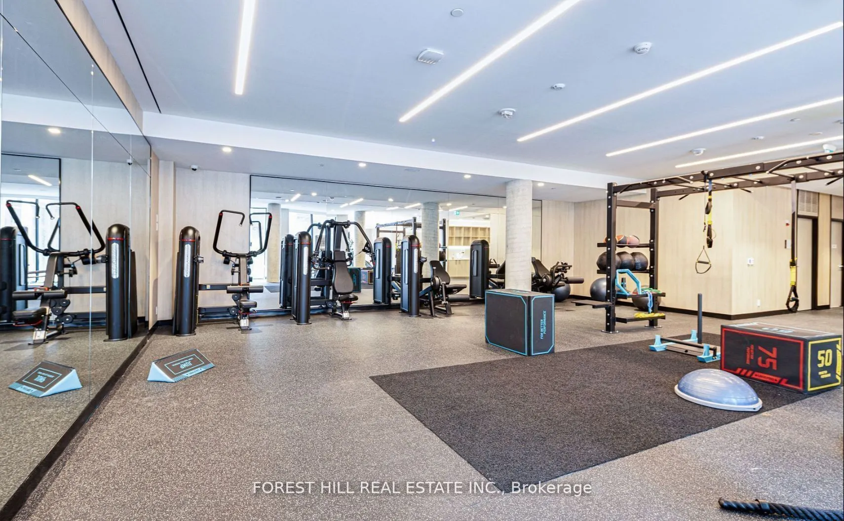 2020 Bathurst Street, #1615