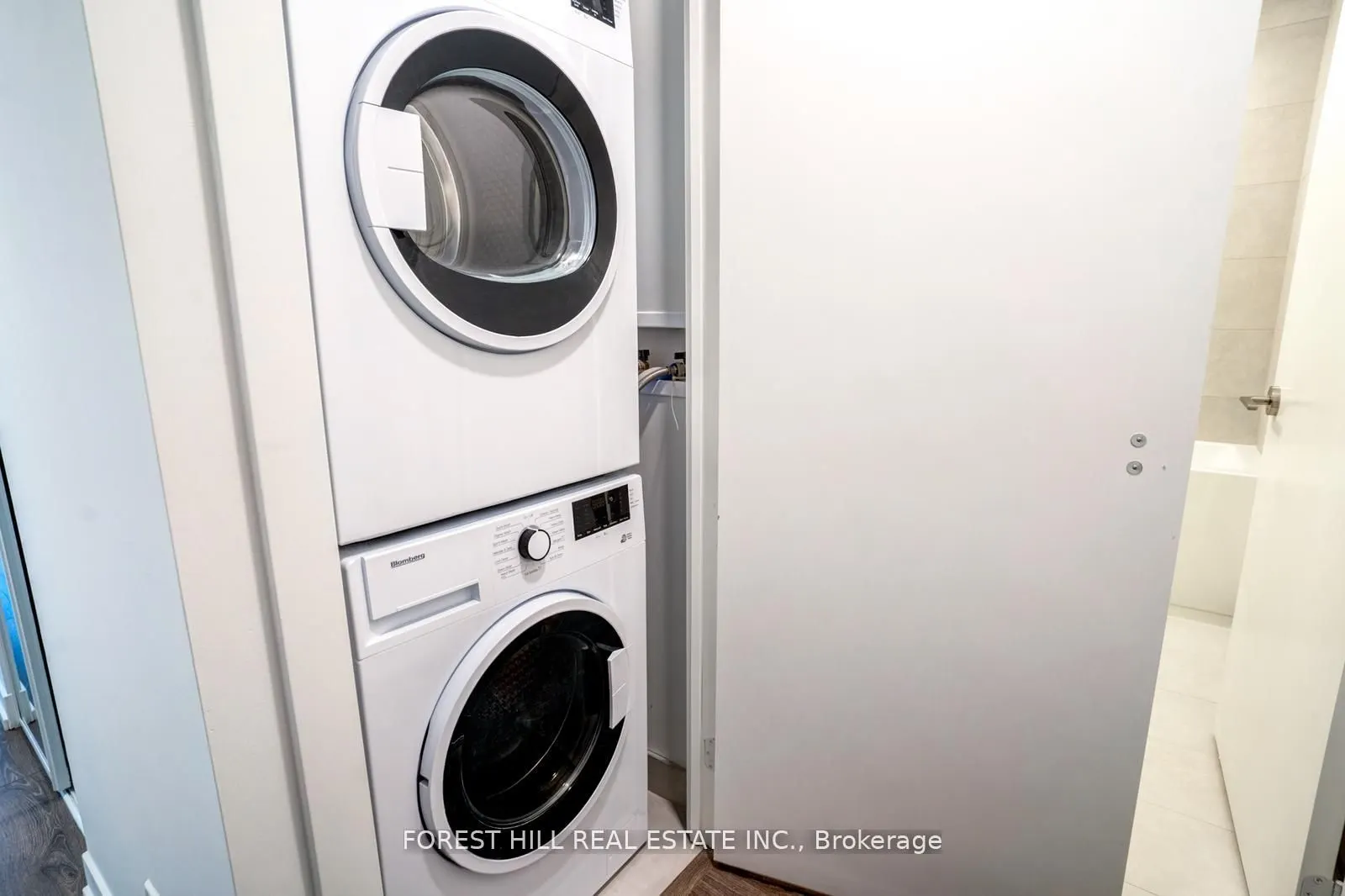 2020 Bathurst Street, #1615