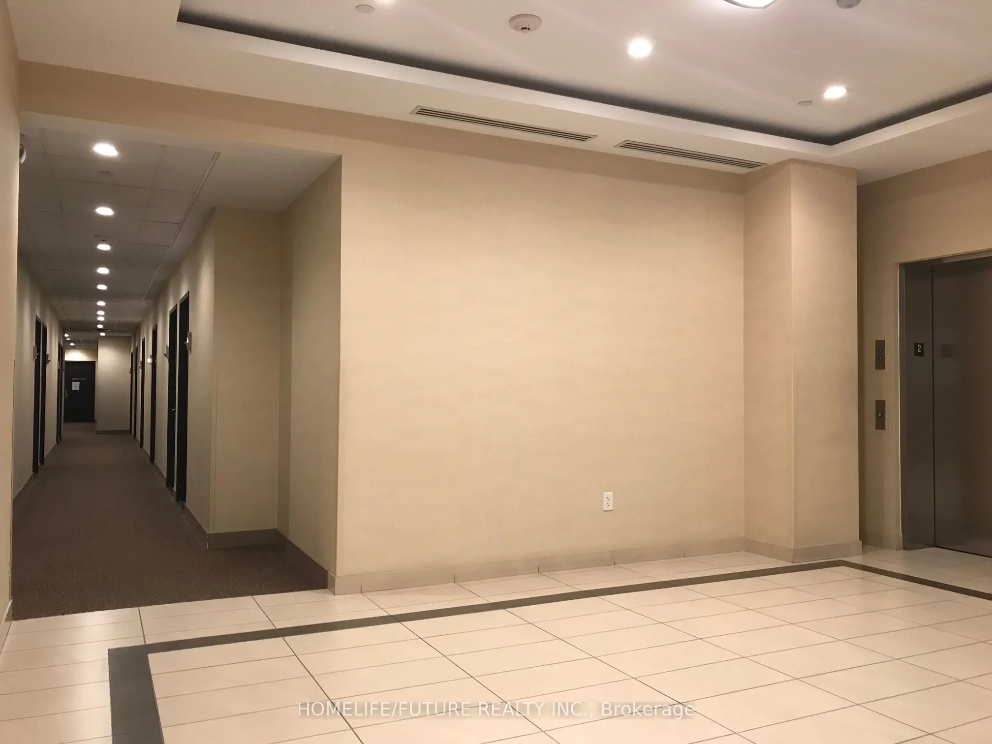 5409 Yonge Street, #209