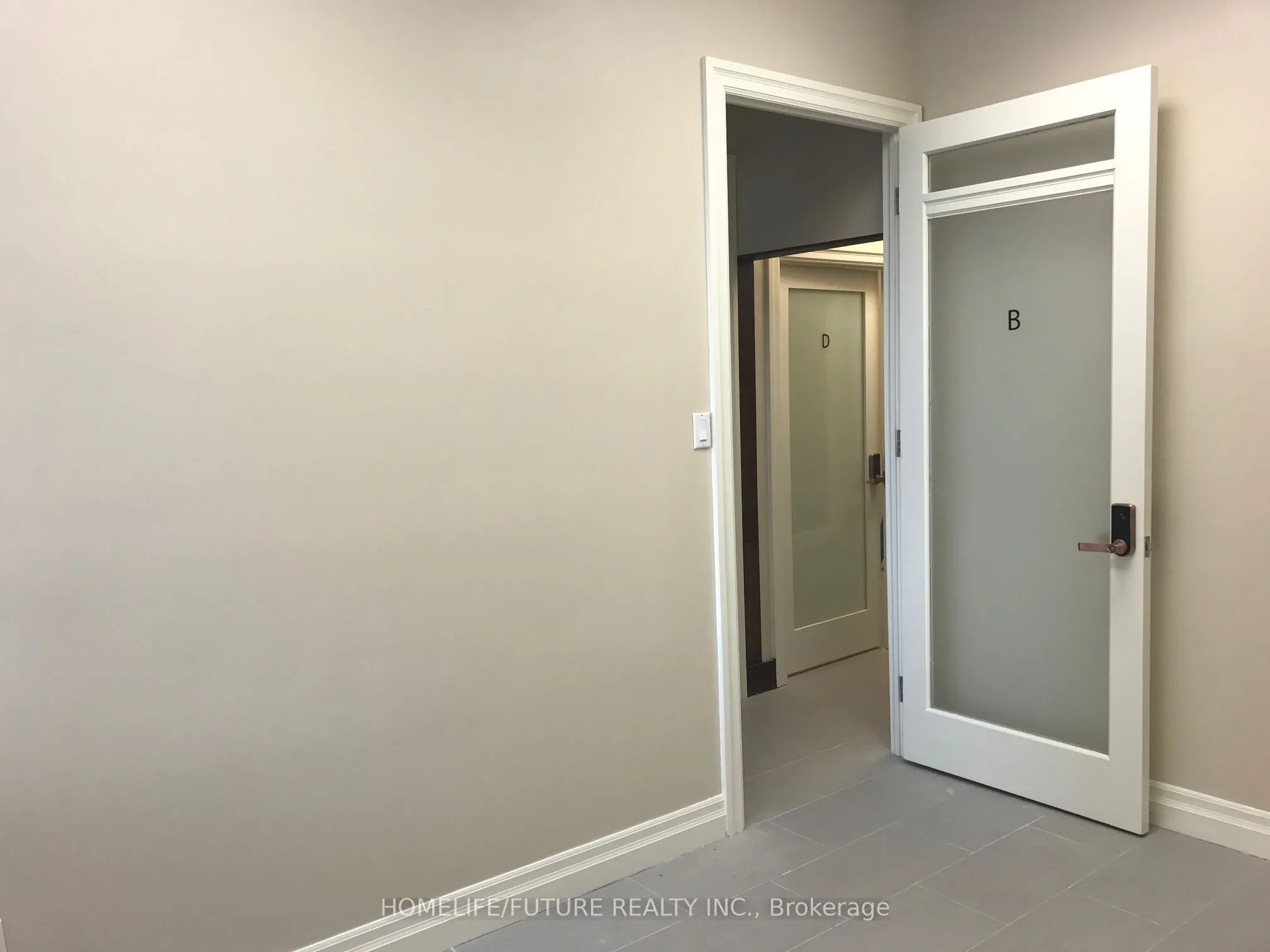 5409 Yonge Street, #209