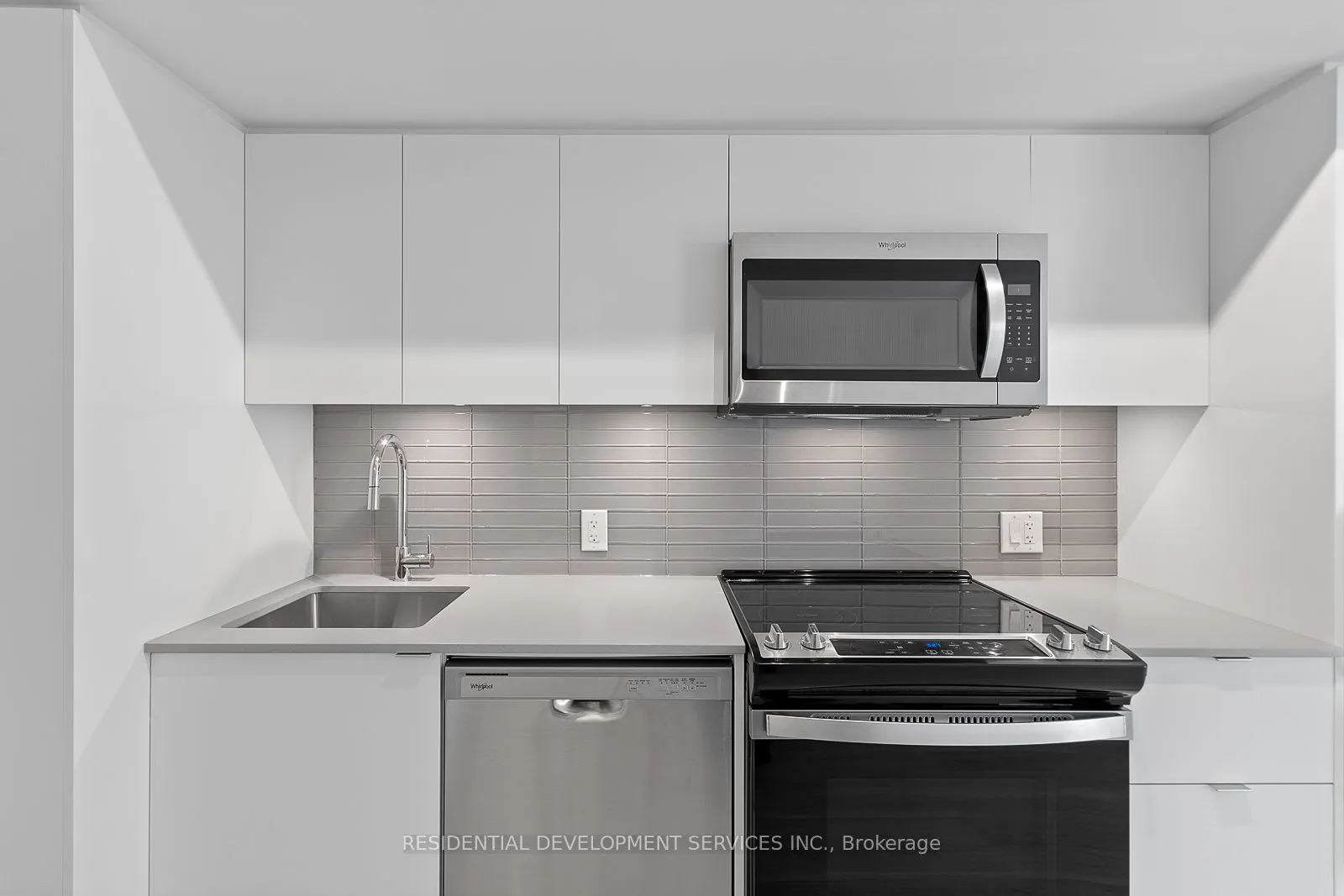 500 Wilson Avenue, #923