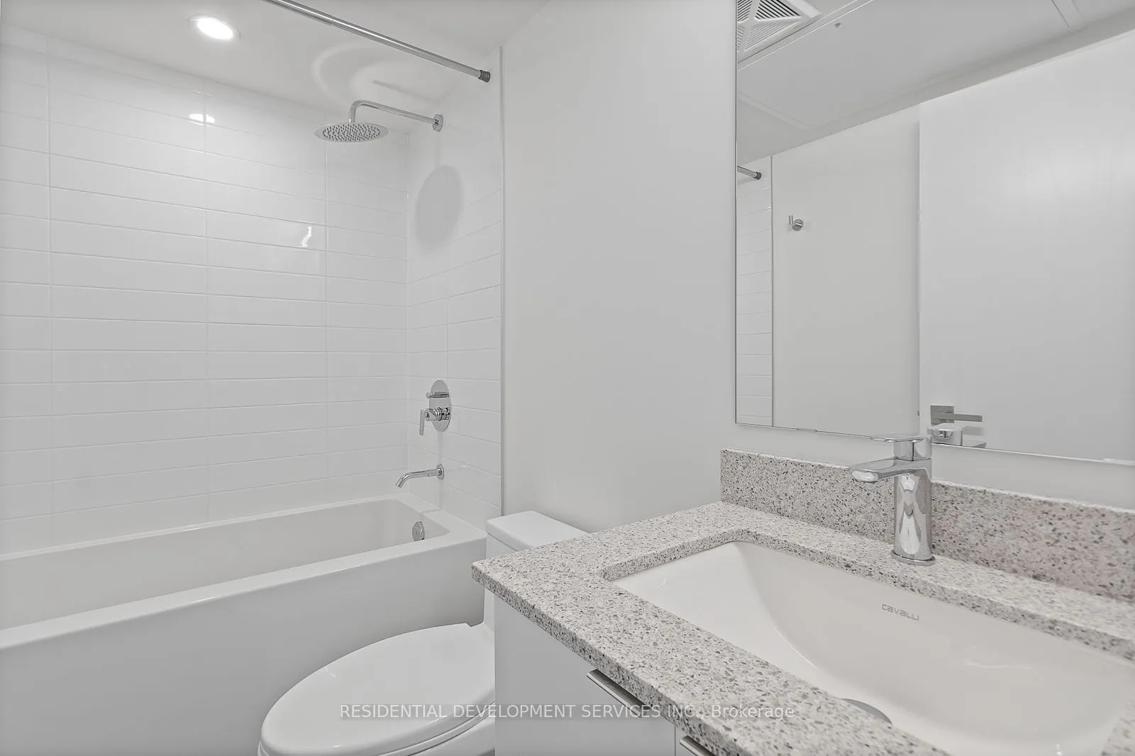 500 Wilson Avenue, #923