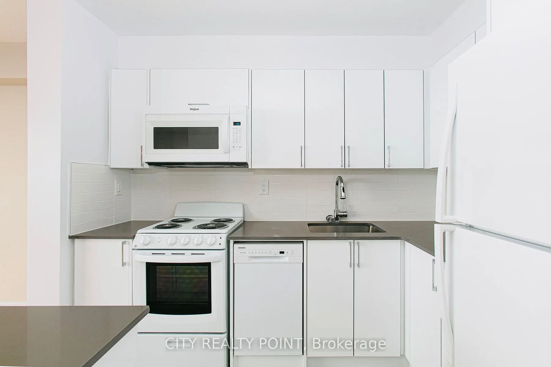 1291 Bayview Avenue N, #603