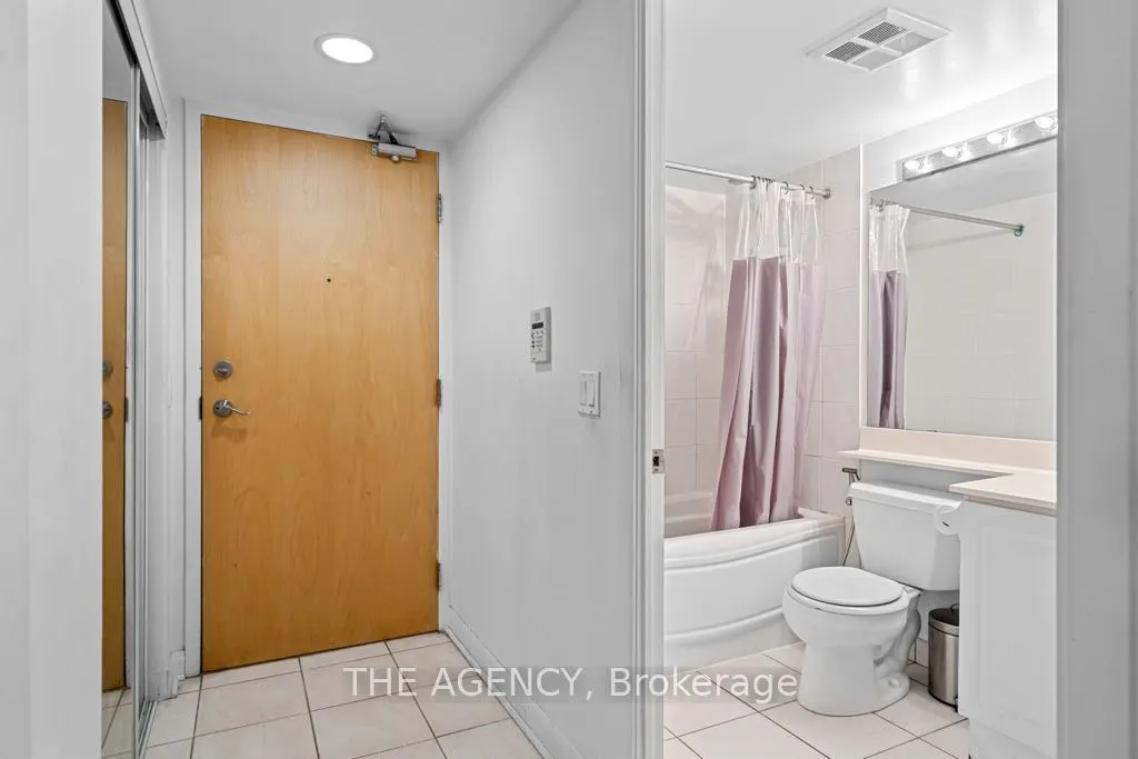 4968 Yonge Street, #2808