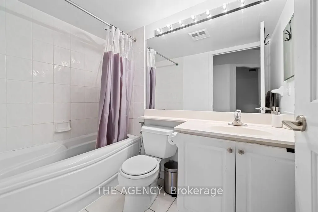 4968 Yonge Street, #2808