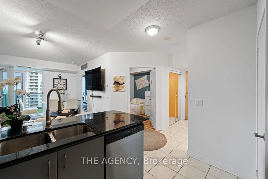 4968 Yonge Street, #2808