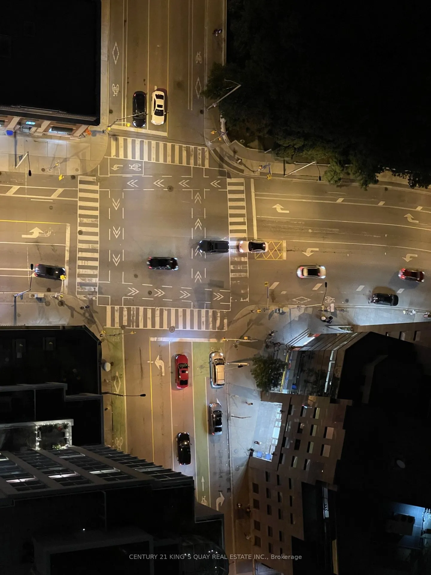 395 Bloor Street E, #3807