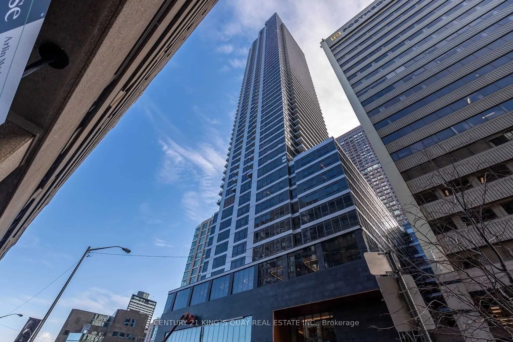 395 Bloor Street E, #3807