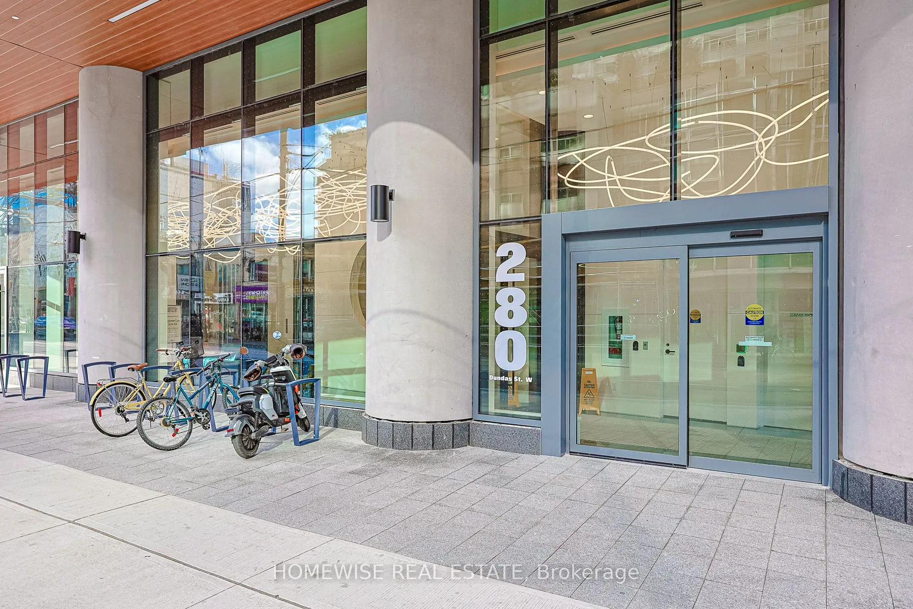 280 Dundas Street W, #604