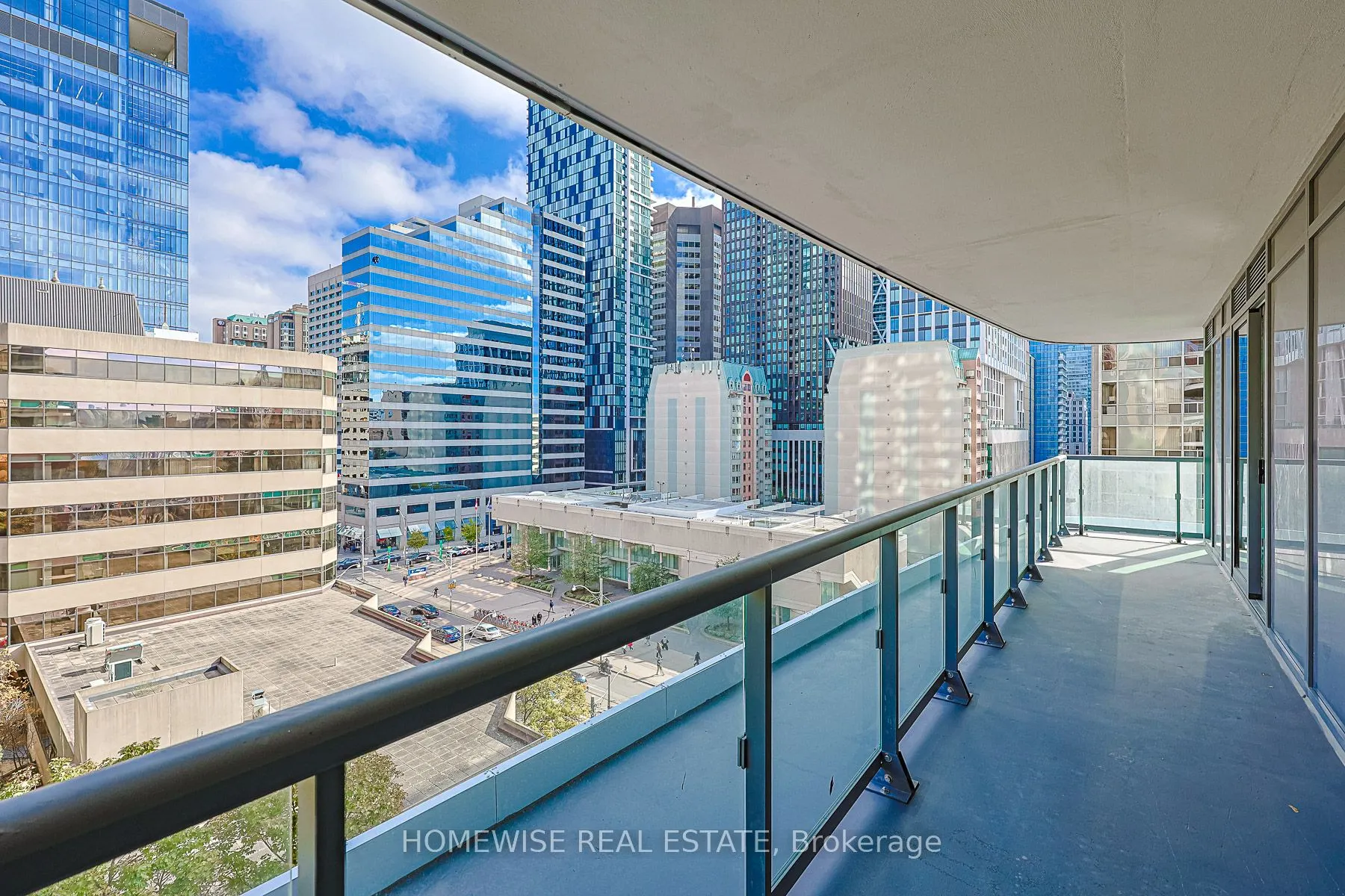 280 Dundas Street W, #604