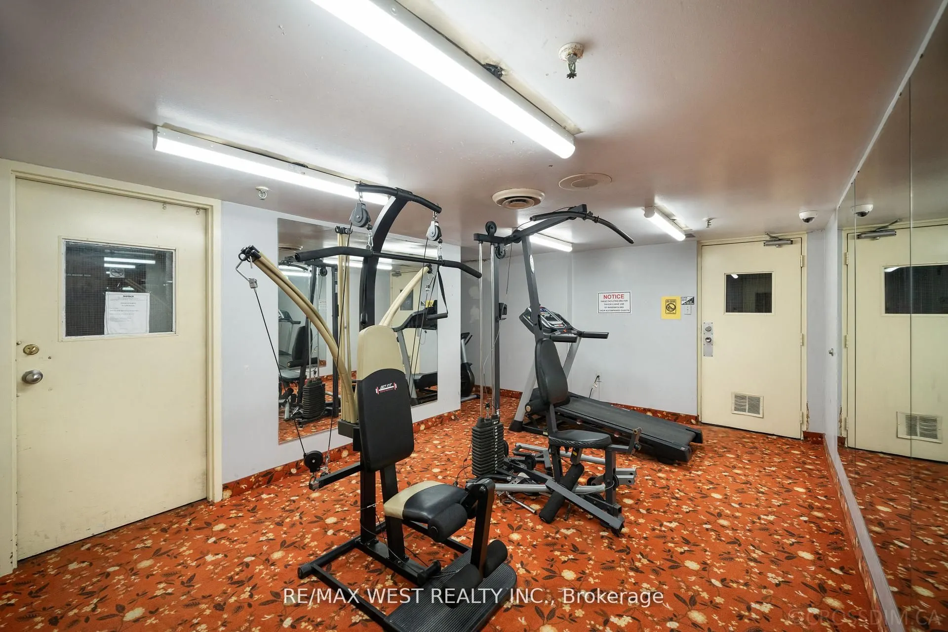 165 Cherokee Boulevard N, #236