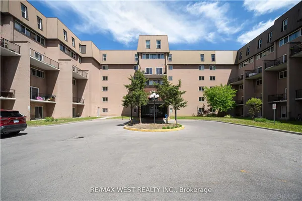 165 Cherokee Boulevard N, #236