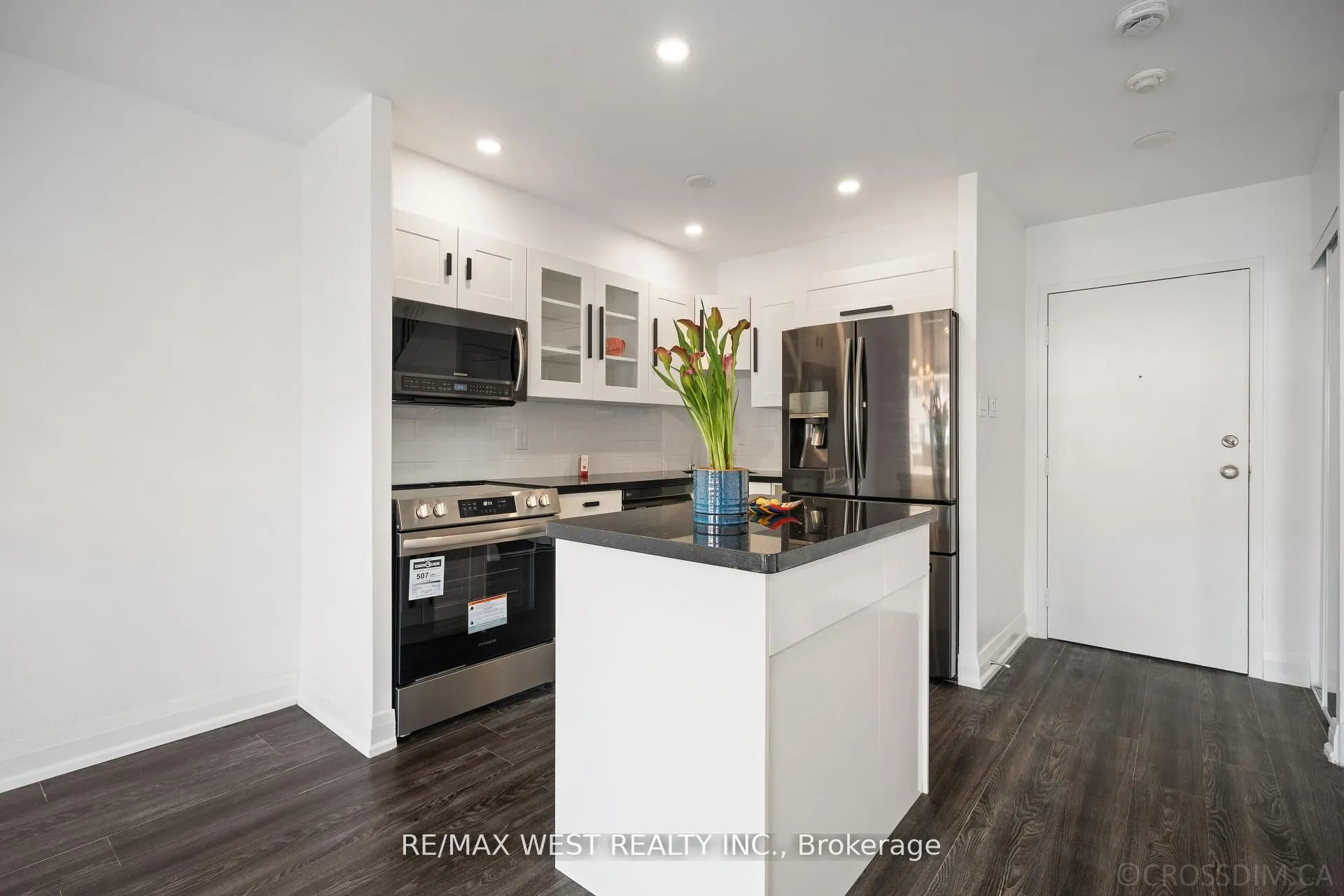 165 Cherokee Boulevard N, #236