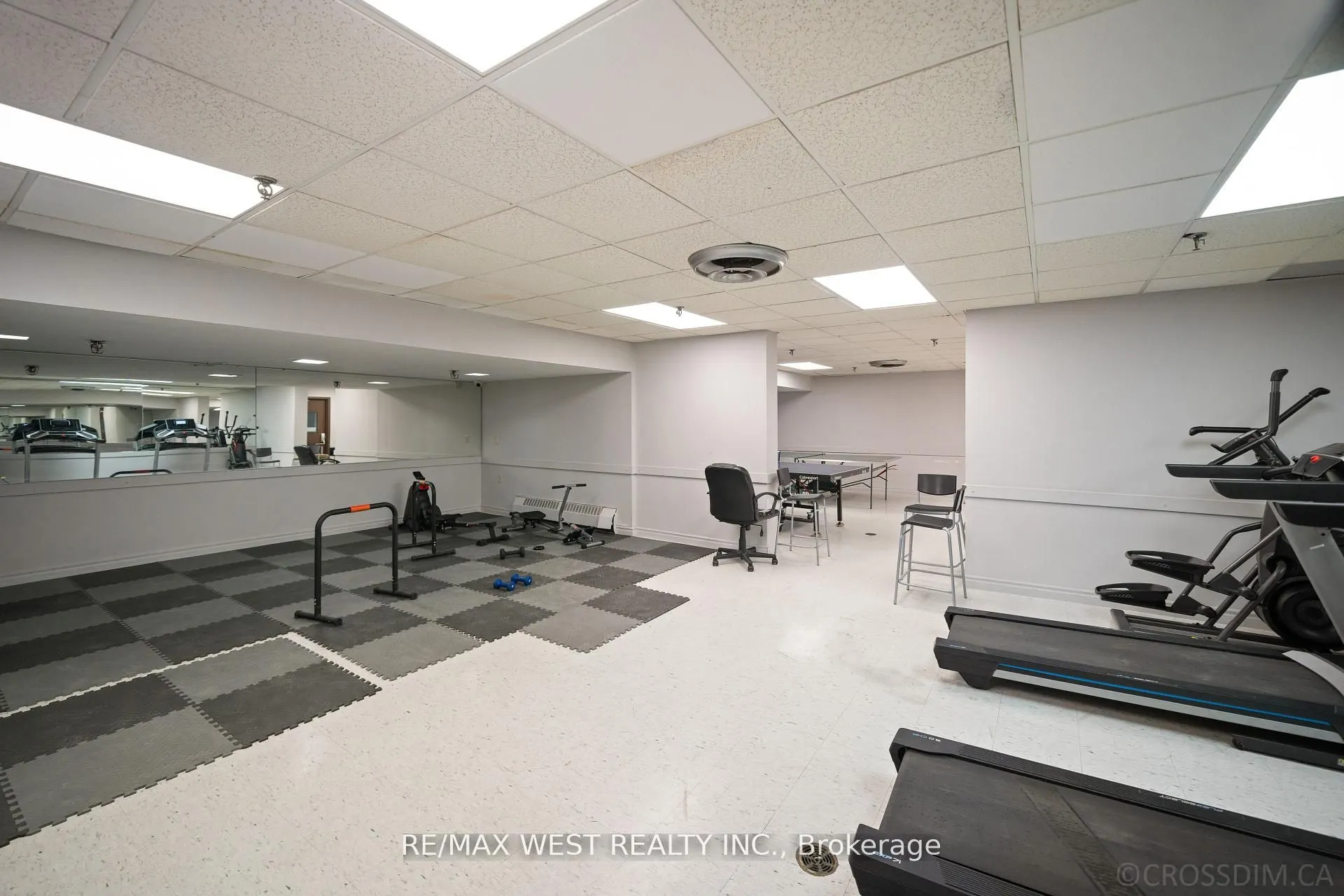 165 Cherokee Boulevard N, #236