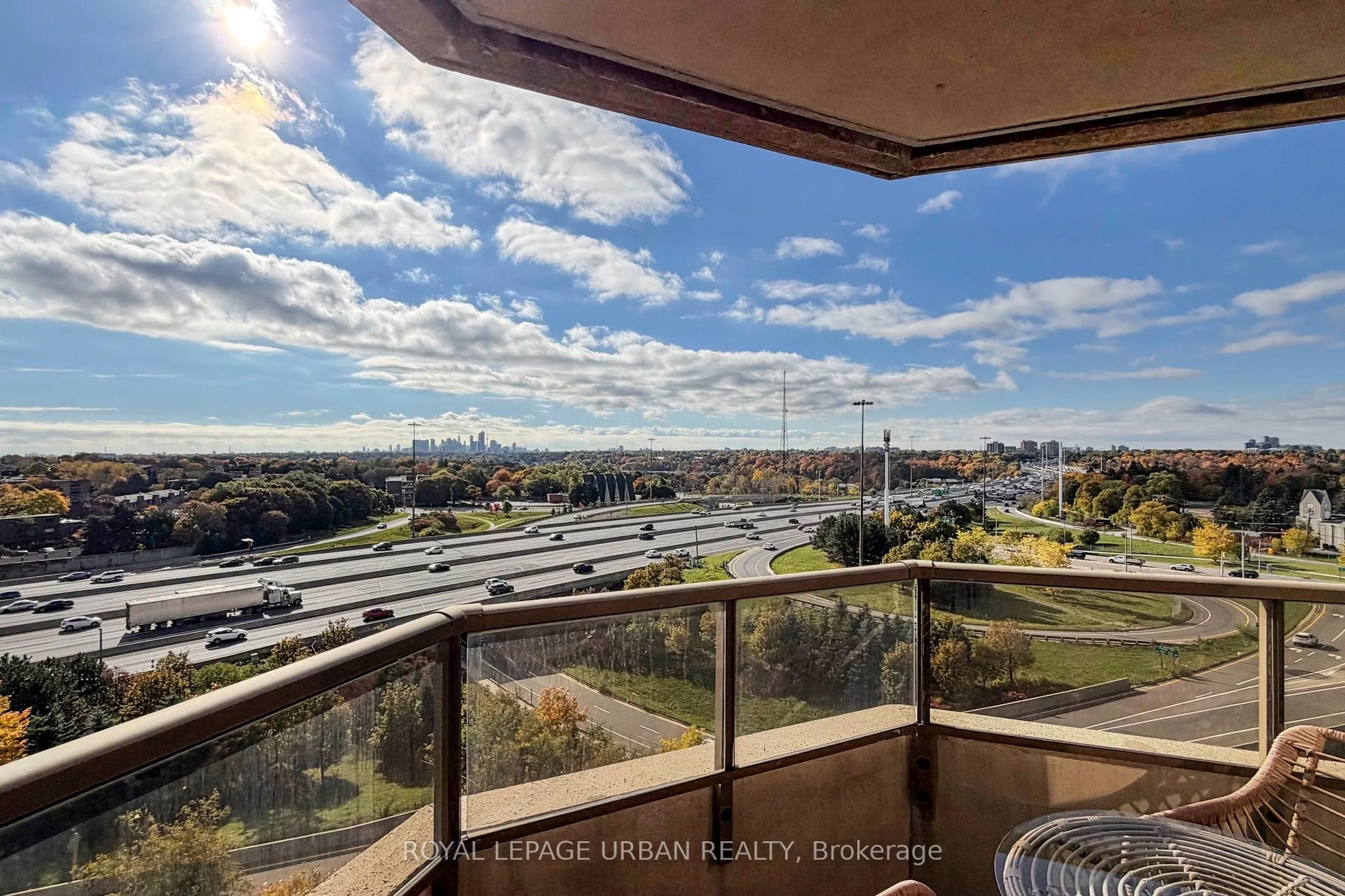 78 Harrison Garden Boulevard, #908