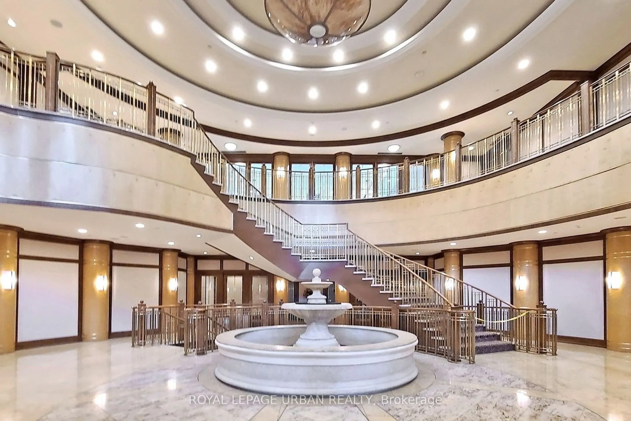 78 Harrison Garden Boulevard, #908