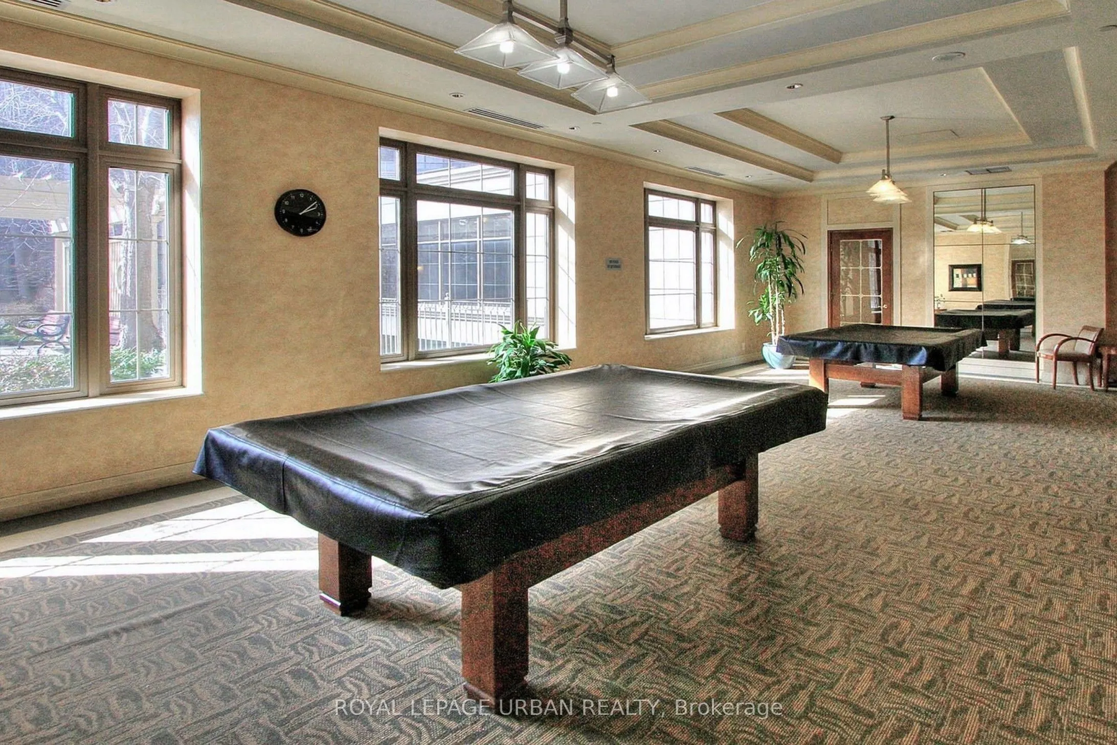 78 Harrison Garden Boulevard, #908