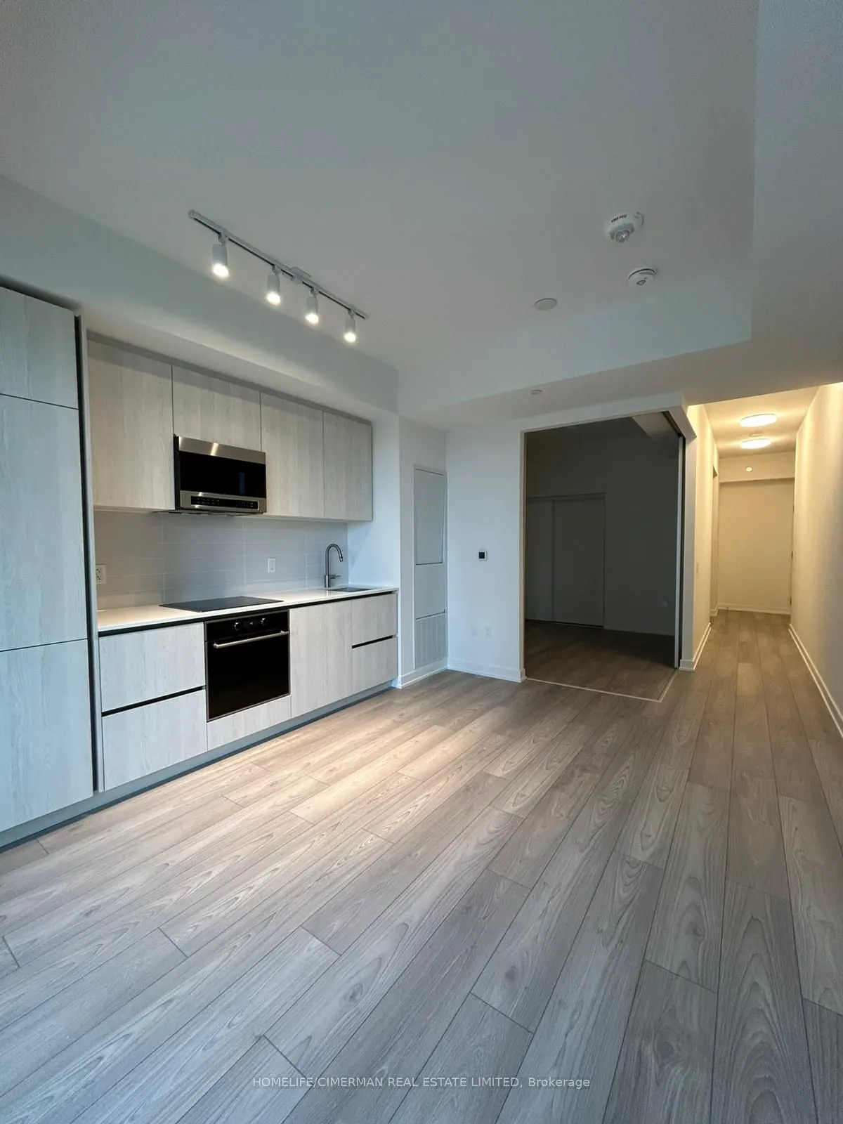 120 Broadway Avenue, #718N