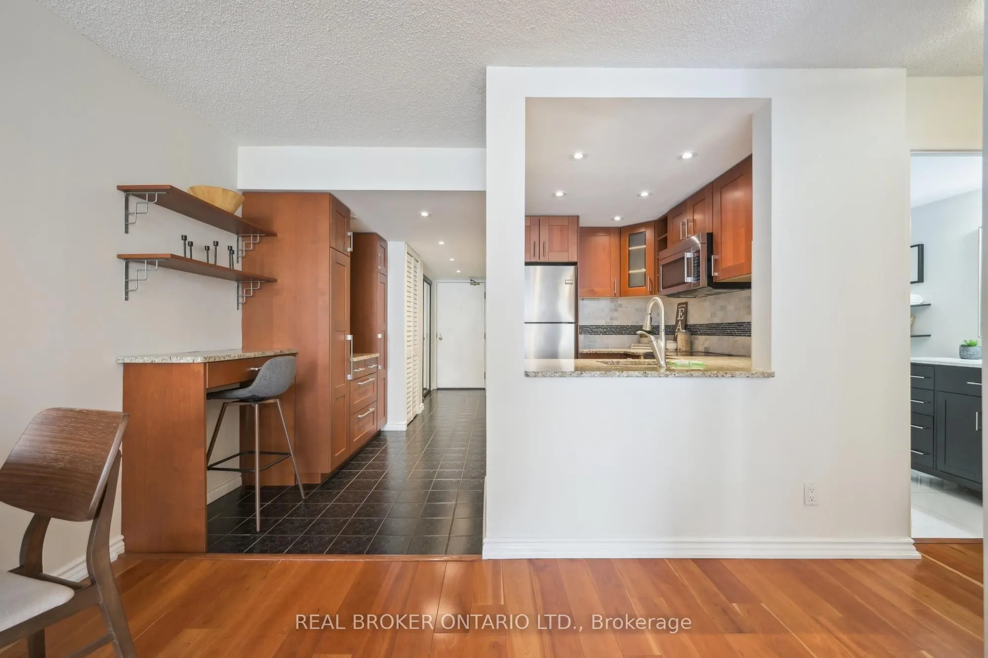 92 King Street E, #508