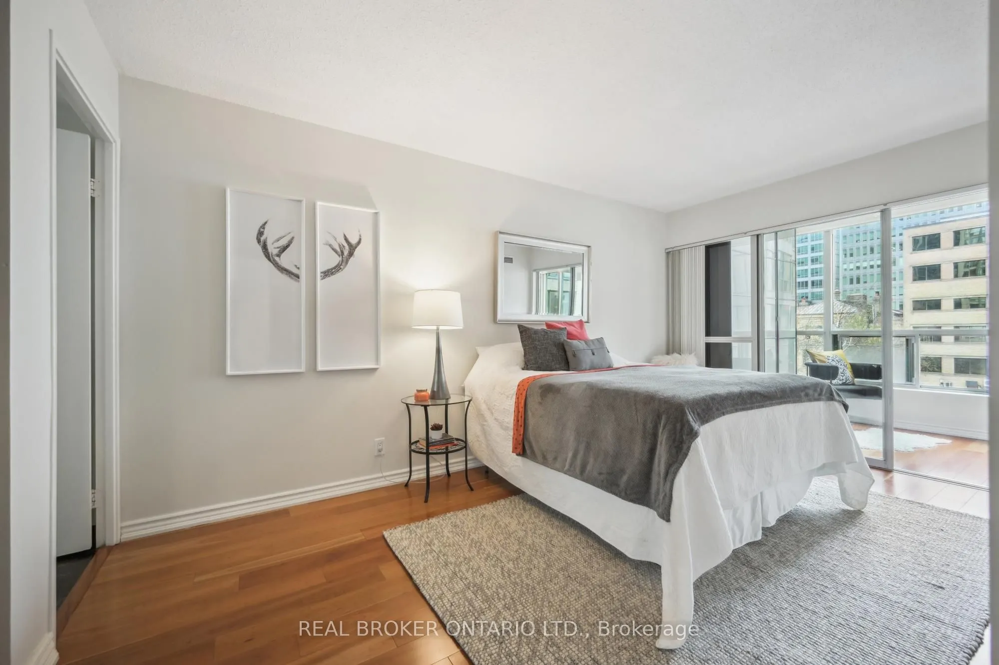 92 King Street E, #508