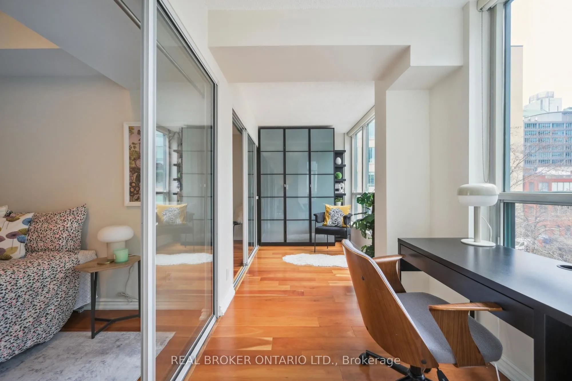 92 King Street E, #508