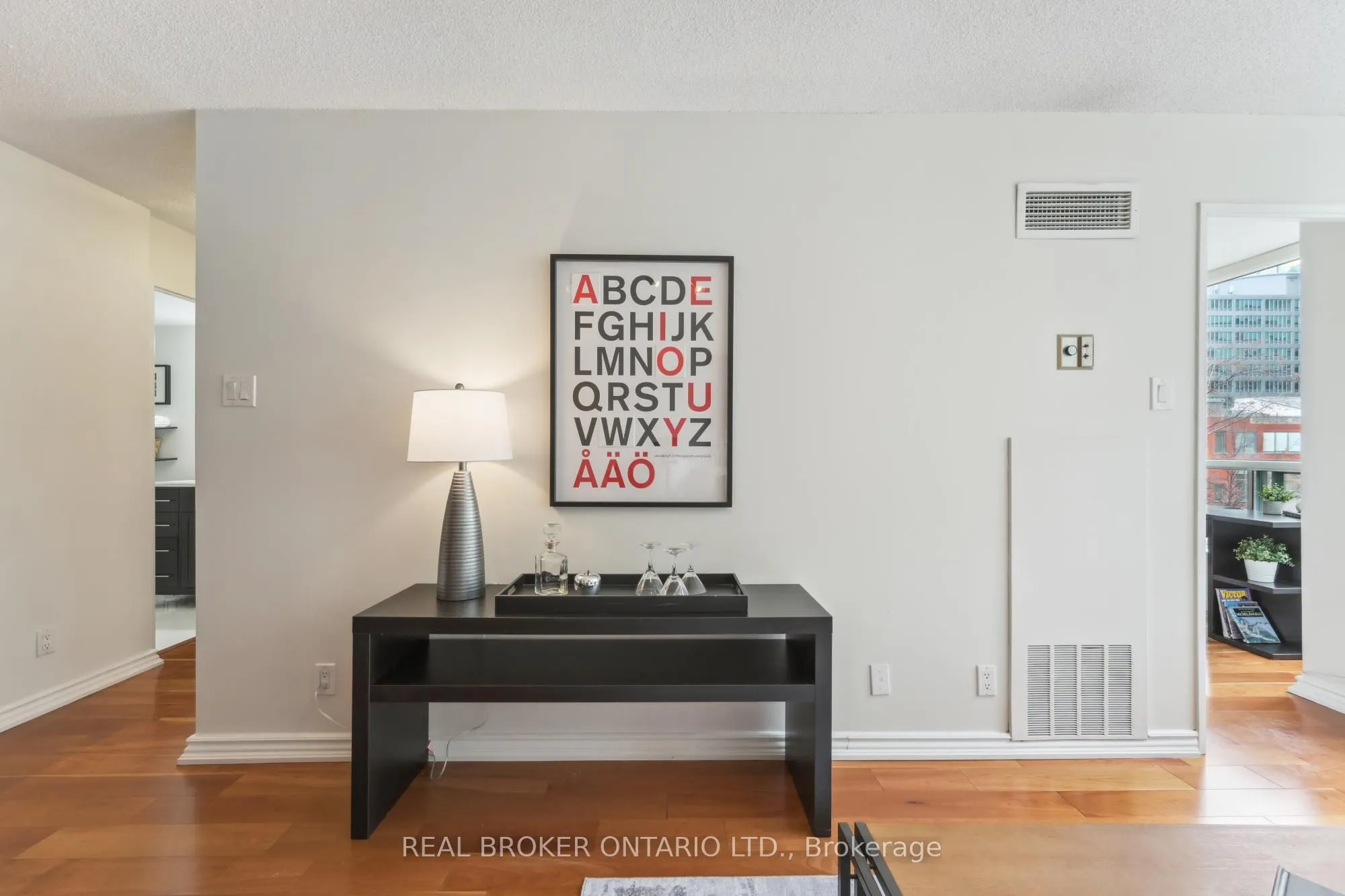 92 King Street E, #508