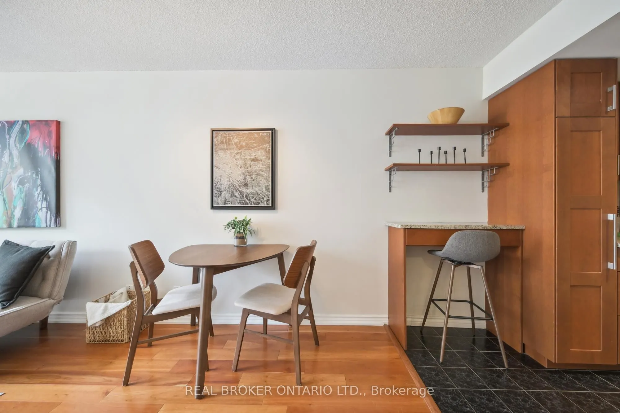 92 King Street E, #508