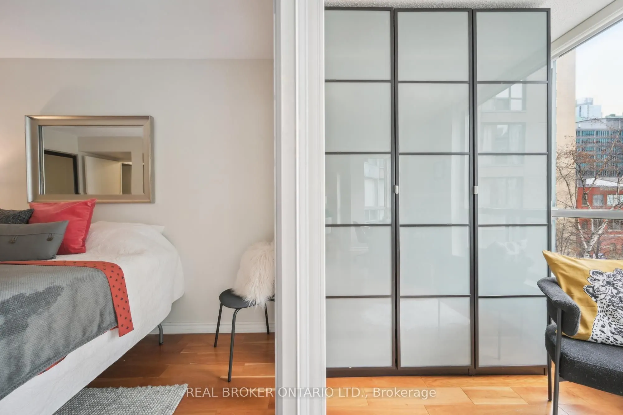 92 King Street E, #508