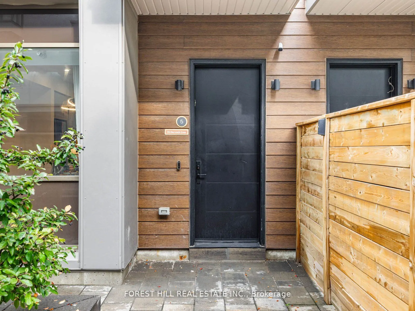 35 Dervock Crescent, #UNIT-5